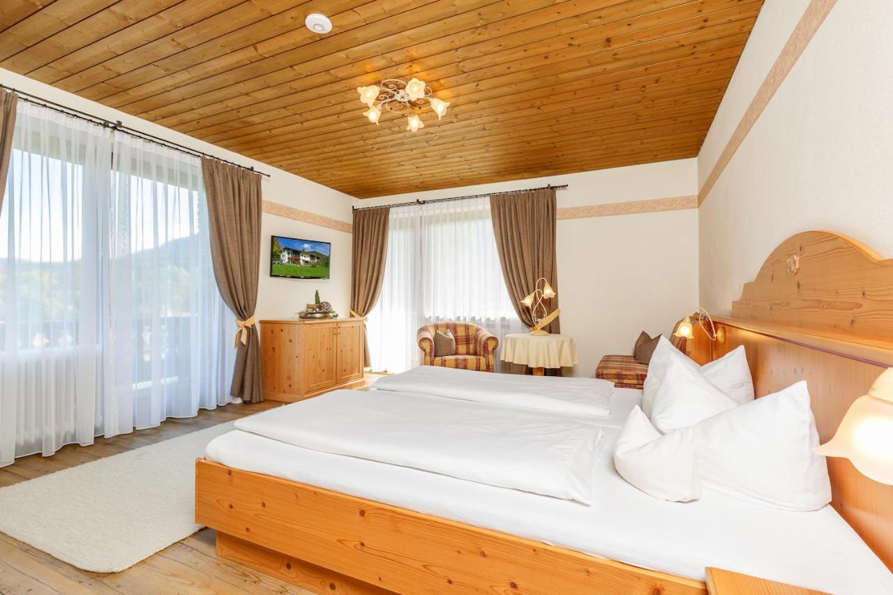 Gaestehaus Menkenbauer Ruhpolding Exterior foto