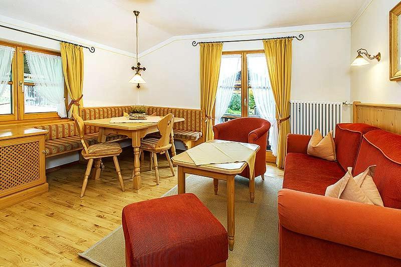 Gaestehaus Menkenbauer Ruhpolding Exterior foto